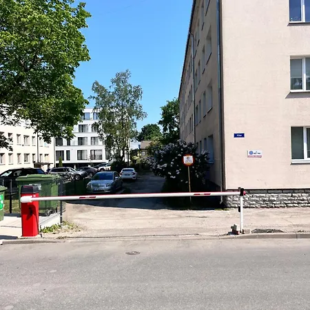 Tallinnhousing For 4 With Free Parking *