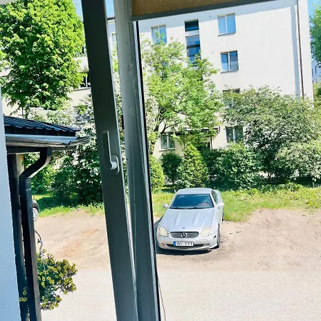 Tallinnhousing For 4 With Free Parking Apartment