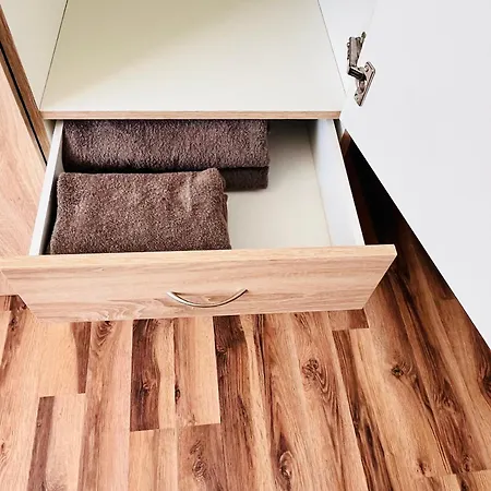 Apartment Tallinnhousing For 4 With Free Parking