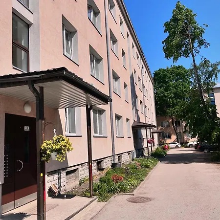 Tallinnhousing For 4 With Free Parking Apartment Tallinn