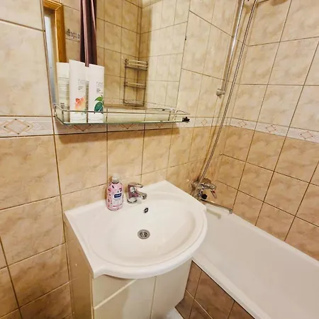 Tallinnhousing For 4 With Free Parking *